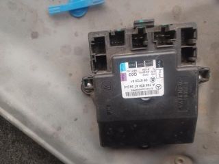 bontott MERCEDES-BENZ A-CLASS Bal hátsó Ablakemelő Szerkezet (Elektromos)