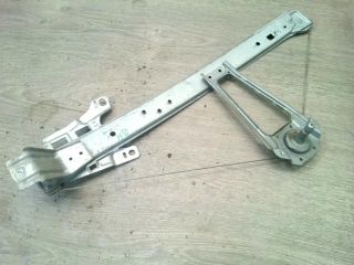 bontott MERCEDES-BENZ A-CLASS Bal hátsó Ablakemelő Szerkezet (Mechanikus)