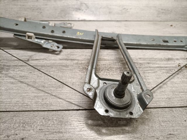 bontott MERCEDES-BENZ A-CLASS Bal hátsó Ablakemelő Szerkezet (Mechanikus)