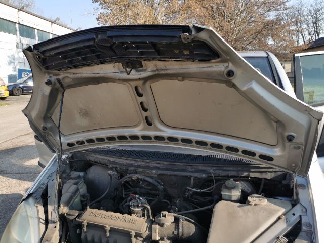 bontott MERCEDES-BENZ A-CLASS Bal hátsó Ajtó (Részeivel)