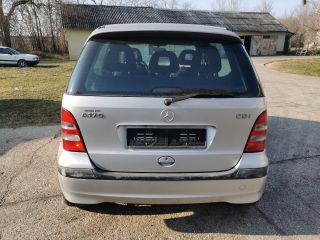 bontott MERCEDES-BENZ A-CLASS Bal hátsó Ajtó (Részeivel)