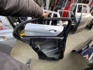 bontott MERCEDES-BENZ A-CLASS Bal hátsó Ajtó (Üres lemez)