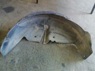 bontott MERCEDES-BENZ A-CLASS Bal hátsó Dobbetét (Kerékjárati, Műanyag)