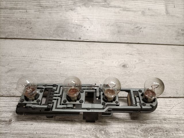 bontott MERCEDES-BENZ A-CLASS Bal Hátsó Lámpa Foglalat