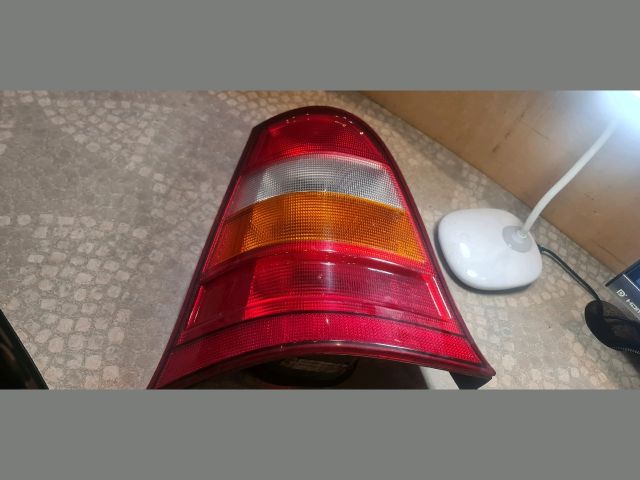 bontott MERCEDES-BENZ A-CLASS Bal Hátsó Lámpa