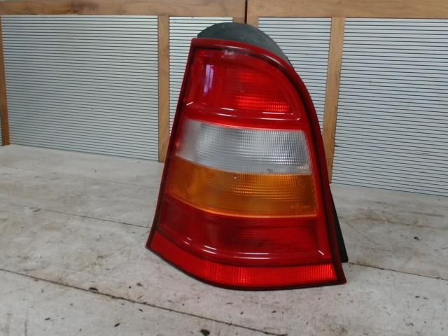 bontott MERCEDES-BENZ A-CLASS Bal Hátsó Lámpa