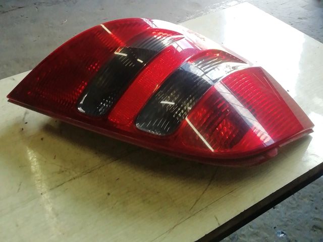 bontott MERCEDES-BENZ A-CLASS Bal Hátsó Lámpa