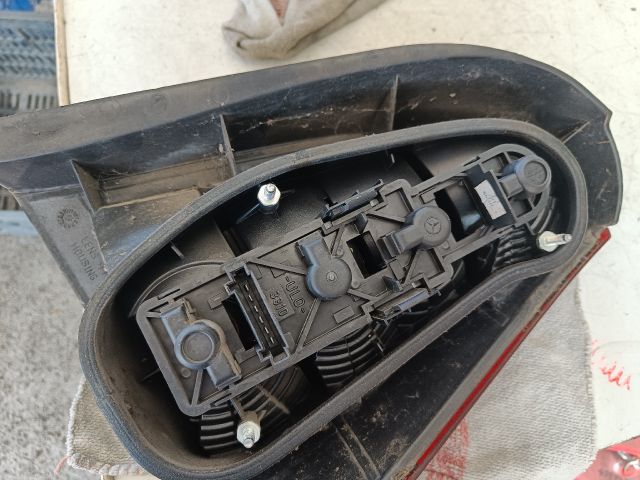 bontott MERCEDES-BENZ A-CLASS Bal Hátsó Lámpa