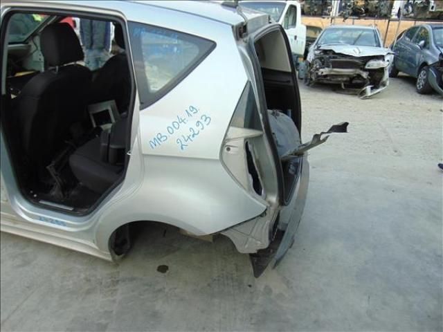 bontott MERCEDES-BENZ A-CLASS Bal hátsó Sárvédő