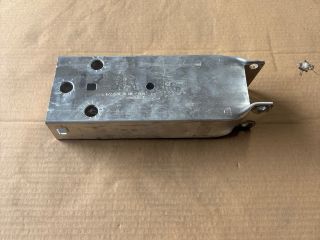 bontott MERCEDES-BENZ A-CLASS Bal Lökhárító Tartó Nyúlványvég