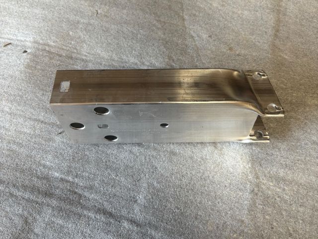 bontott MERCEDES-BENZ A-CLASS Bal Lökhárító Tartó Nyúlványvég