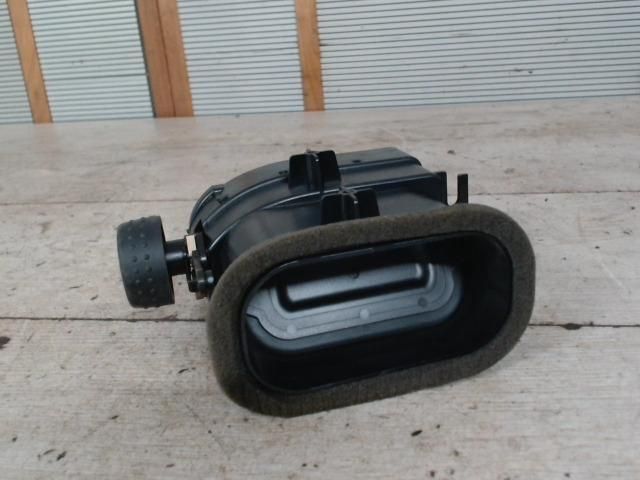 bontott MERCEDES-BENZ A-CLASS Bal Szellőző