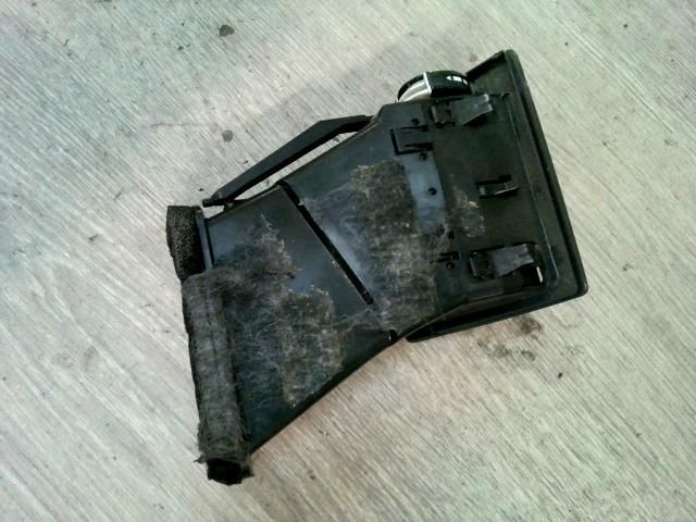 bontott MERCEDES-BENZ A-CLASS Bal Szellőző