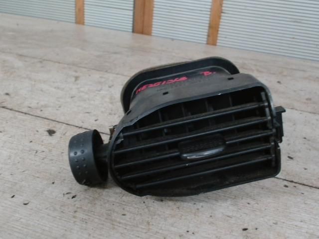 bontott MERCEDES-BENZ A-CLASS Bal Szellőző