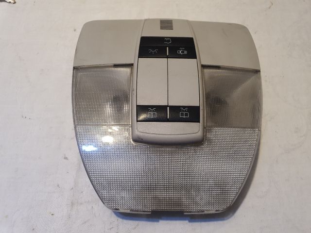 bontott MERCEDES-BENZ A-CLASS Beltér Világítás Első