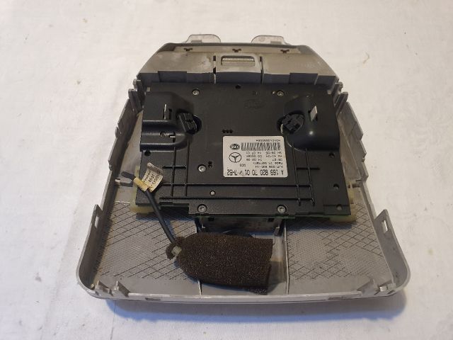 bontott MERCEDES-BENZ A-CLASS Beltér Világítás Első