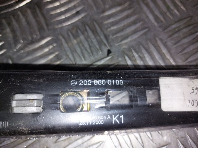 bontott MERCEDES-BENZ A-CLASS Biztonsági Öv Magasság Állító