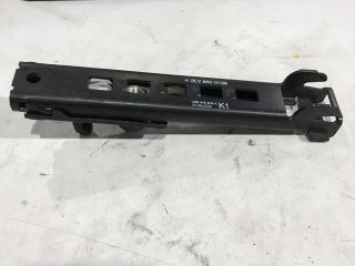 bontott MERCEDES-BENZ A-CLASS Biztonsági Öv Magasság Állító