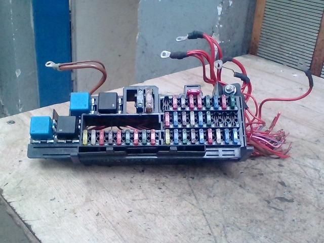 bontott MERCEDES-BENZ A-CLASS Biztosítéktábla Utastér