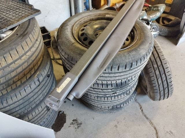 bontott MERCEDES-BENZ A-CLASS Csomagtér Roló