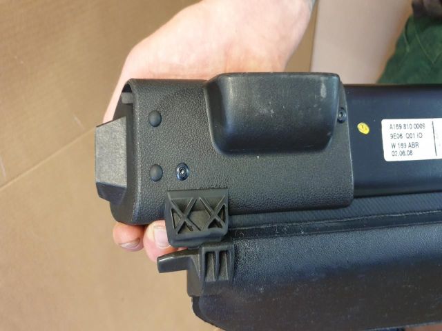 bontott MERCEDES-BENZ A-CLASS Csomagtér Roló