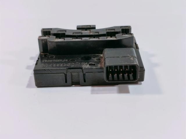 bontott MERCEDES-BENZ A-CLASS Csomagtér Roló