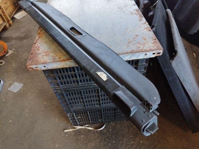 bontott MERCEDES-BENZ A-CLASS Csomagtér Roló