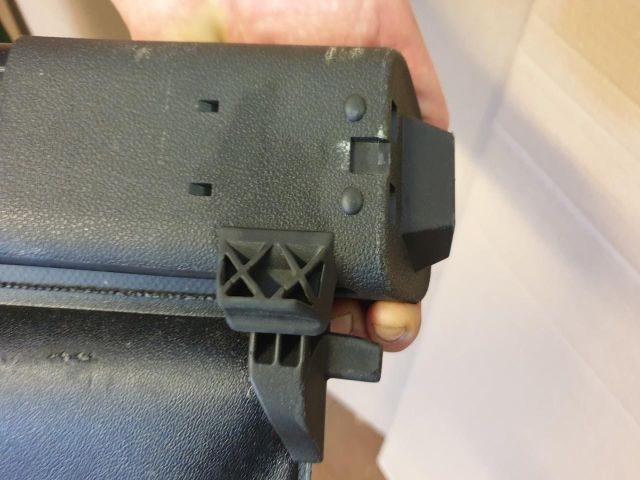 bontott MERCEDES-BENZ A-CLASS Csomagtér Roló