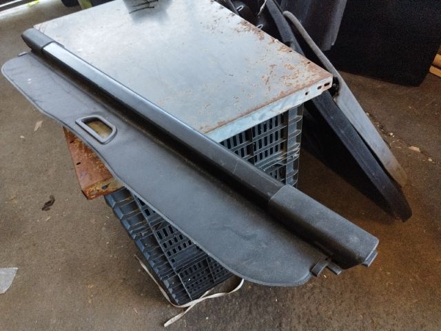 bontott MERCEDES-BENZ A-CLASS Csomagtér Roló