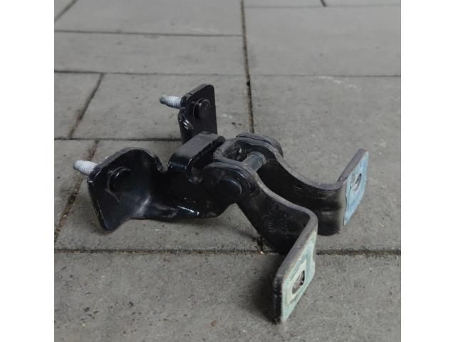 bontott MERCEDES-BENZ A-CLASS Csomagtérajtó Bal Zsanér