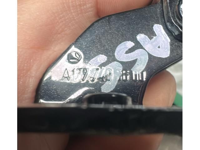 bontott MERCEDES-BENZ A-CLASS Csomagtérajtó Bal Zsanér