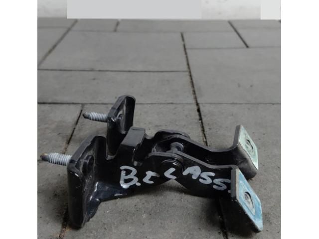 bontott MERCEDES-BENZ A-CLASS Csomagtérajtó Bal Zsanér