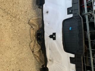 bontott MERCEDES-BENZ A-CLASS Csomagtérajtó Burkolat (Részeivel)