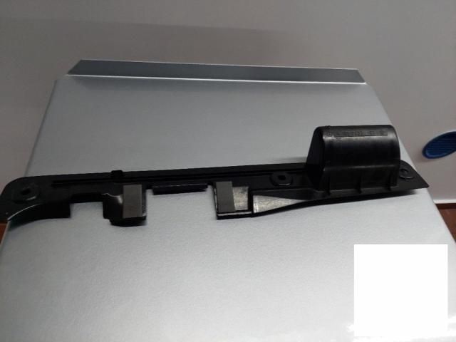 bontott MERCEDES-BENZ A-CLASS Csomagtérajtó Díszléc