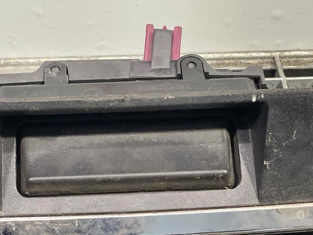 bontott MERCEDES-BENZ A-CLASS Csomagtérajtó Díszléc