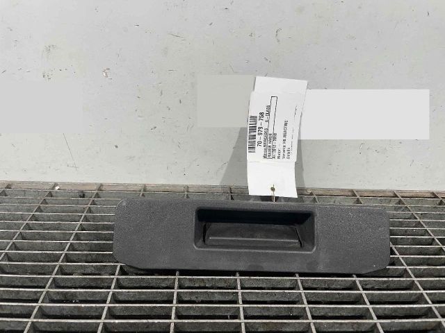 bontott MERCEDES-BENZ A-CLASS Csomagtérajtó Kilincs