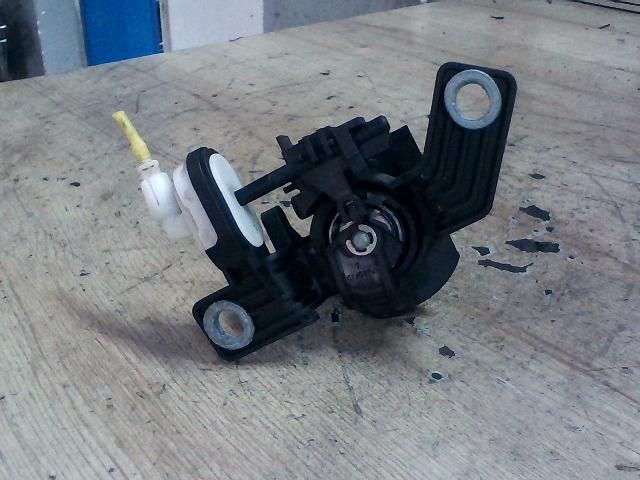 bontott MERCEDES-BENZ A-CLASS Csomagtérajtó Kilincs