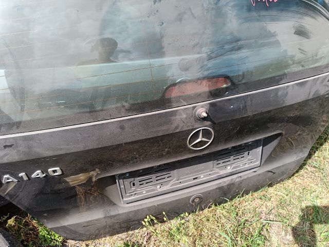 bontott MERCEDES-BENZ A-CLASS Csomagtérajtó (Részeivel)