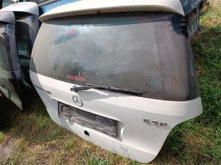 bontott MERCEDES-BENZ A-CLASS Csomagtérajtó (Részeivel)