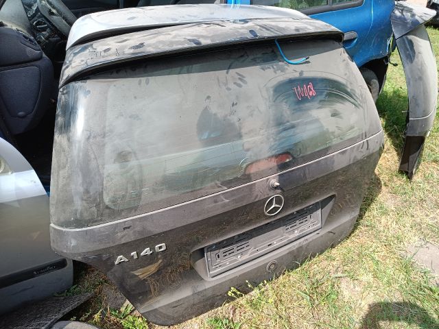 bontott MERCEDES-BENZ A-CLASS Csomagtérajtó (Részeivel)
