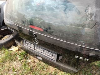 bontott MERCEDES-BENZ A-CLASS Csomagtérajtó (Részeivel)