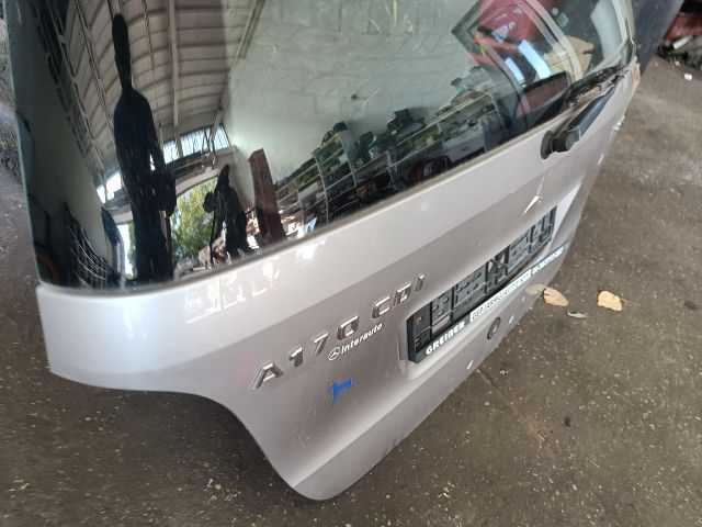 bontott MERCEDES-BENZ A-CLASS Csomagtérajtó (Részeivel)