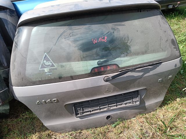 bontott MERCEDES-BENZ A-CLASS Csomagtérajtó (Részeivel)