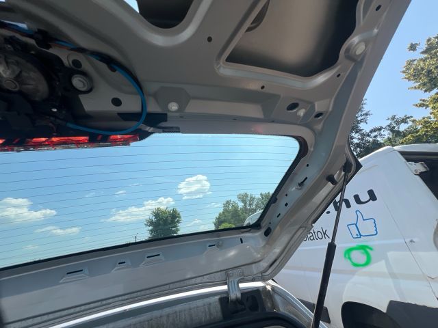 bontott MERCEDES-BENZ A-CLASS Csomagtérajtó (Üres lemez)