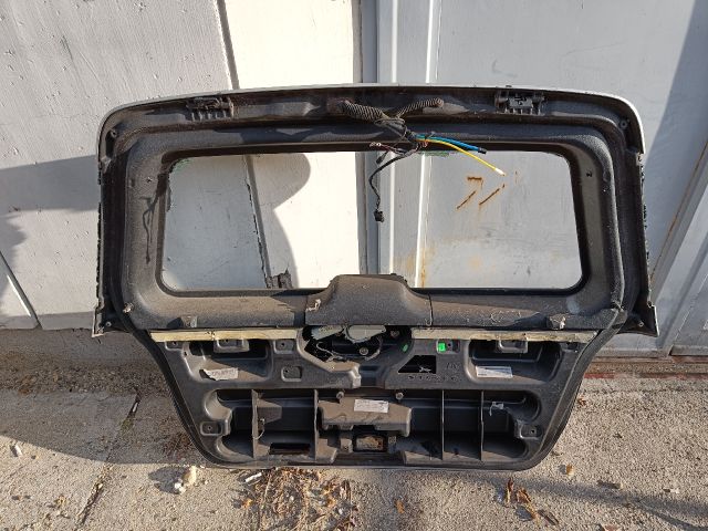 bontott MERCEDES-BENZ A-CLASS Csomagtérajtó (Üres lemez)