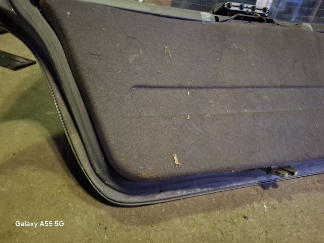 bontott MERCEDES-BENZ A-CLASS Csomagtérajtó (Üres lemez)