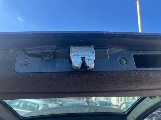 bontott MERCEDES-BENZ A-CLASS Csomagtérajtó (Üres lemez)