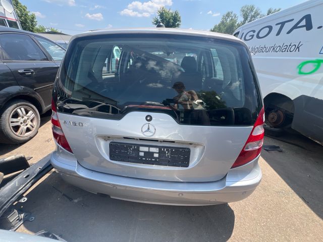 bontott MERCEDES-BENZ A-CLASS Csomagtérajtó (Üres lemez)