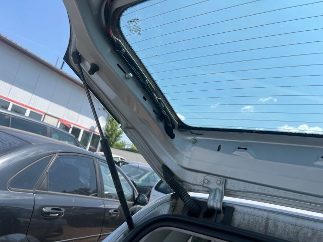 bontott MERCEDES-BENZ A-CLASS Csomagtérajtó (Üres lemez)