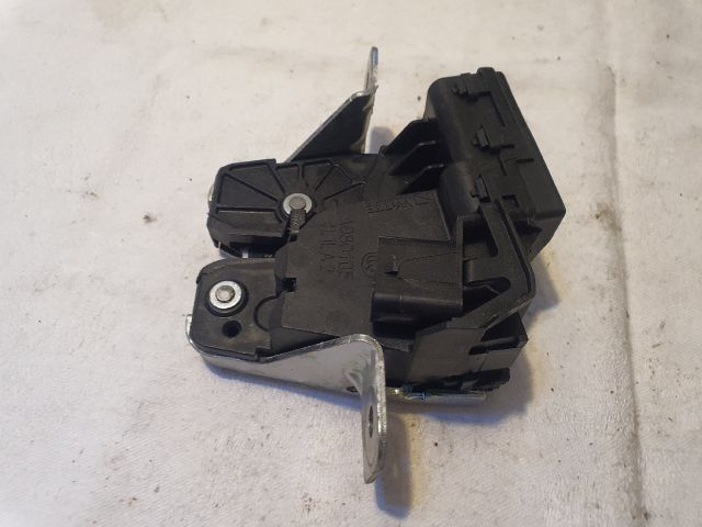 bontott MERCEDES-BENZ A-CLASS Csomagtérajtó Zárszerkezet